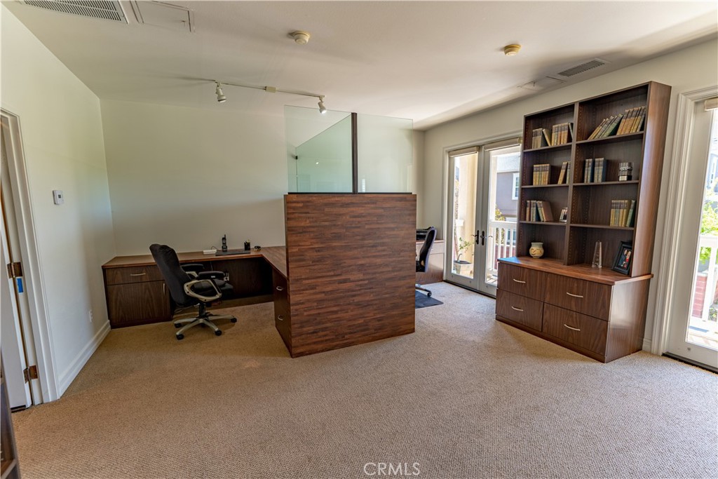 24 Daisy Street Ladera Ranch, CA 92694 - Photo 2 of 8