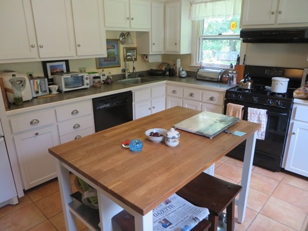 66 East Leverett Road Amherst, MA 01002 - Photo 14 of 29
