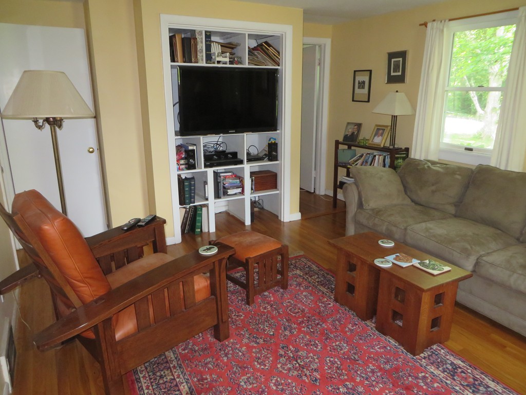 66 East Leverett Road Amherst, MA 01002 - Photo 17 of 29