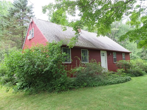 66 East Leverett Road Amherst, MA 01002 - Photo 3 of 29