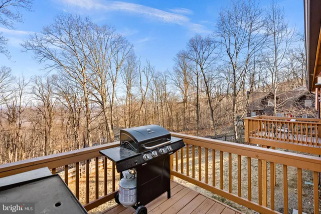 $425,000 | 381 Windy Way, Front Royal, VA 22630