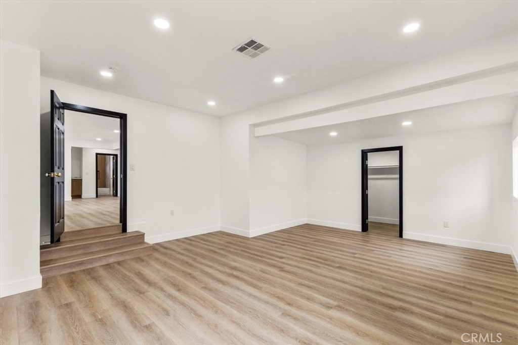 128 North Alessandro Street Hemet, CA 92543 - Photo 22 of 33 a view of an empty room