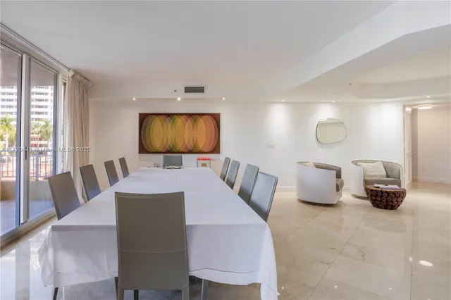 $3,100,000 | 765 Crandon Boulevard, Unit 307, Key Biscayne, FL 33149