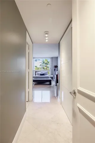 $3,100,000 | 765 Crandon Boulevard, Unit 307, Key Biscayne, FL 33149