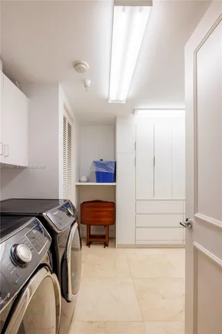 $3,100,000 | 765 Crandon Boulevard, Unit 307, Key Biscayne, FL 33149