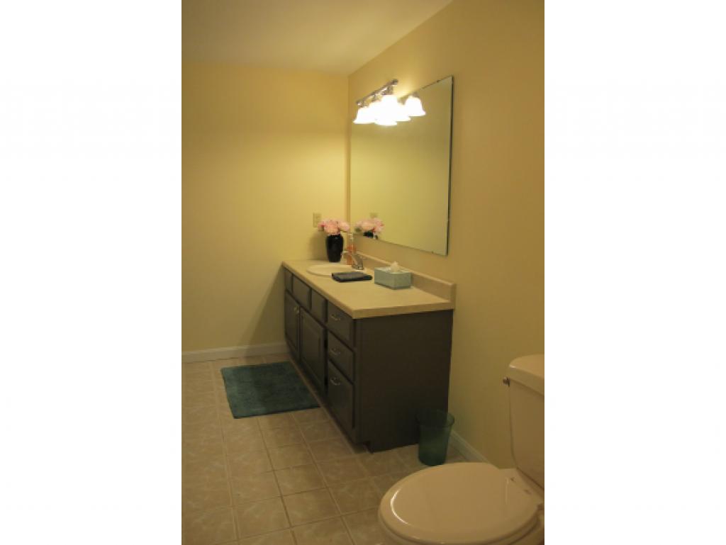 56 Durham Road, Unit 31 Dover, NH 03820 - Photo 12 of 22