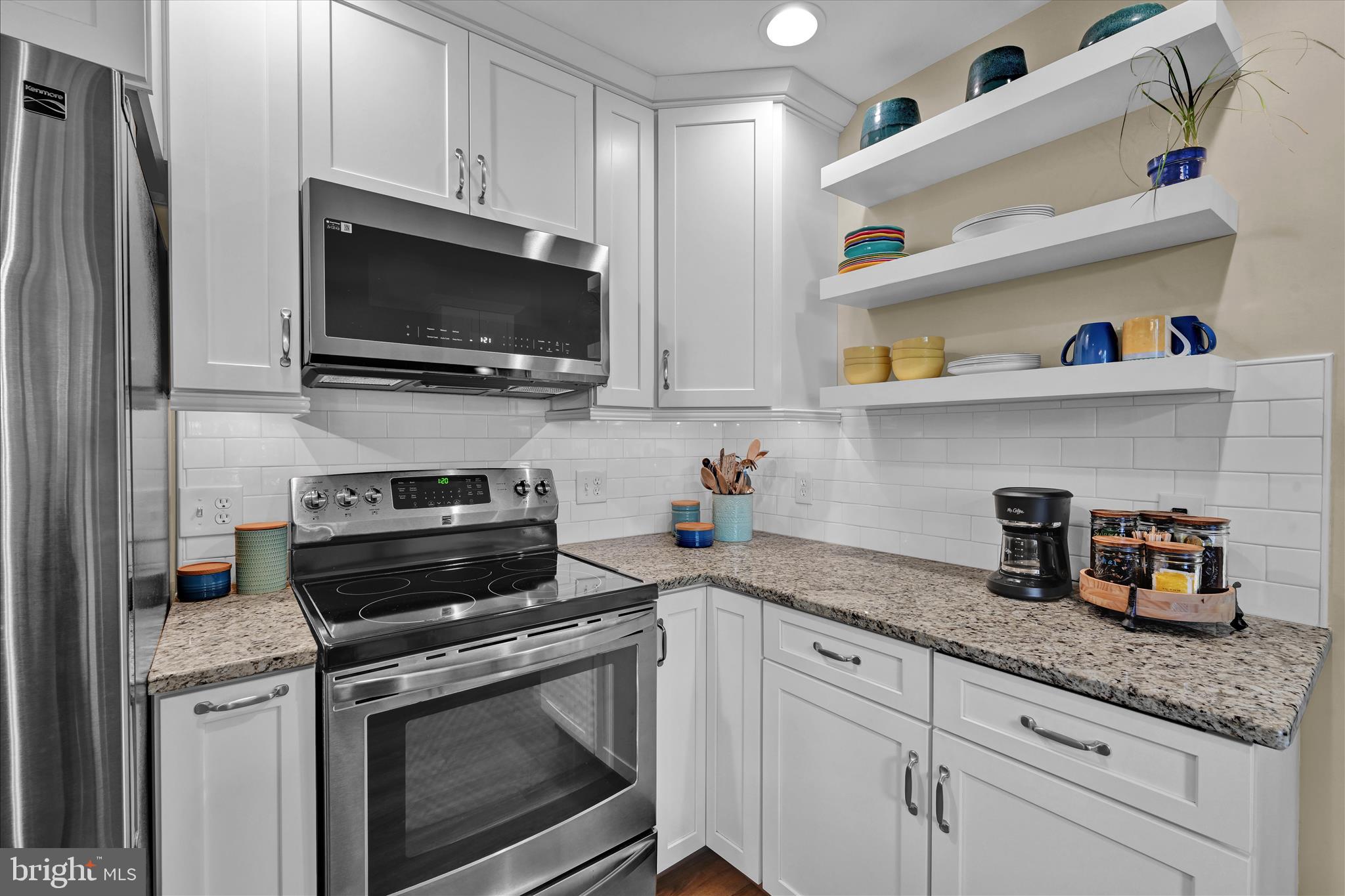 151 Ridings Way Lancaster, PA 17601 - Photo 14 of 52 Kitchen