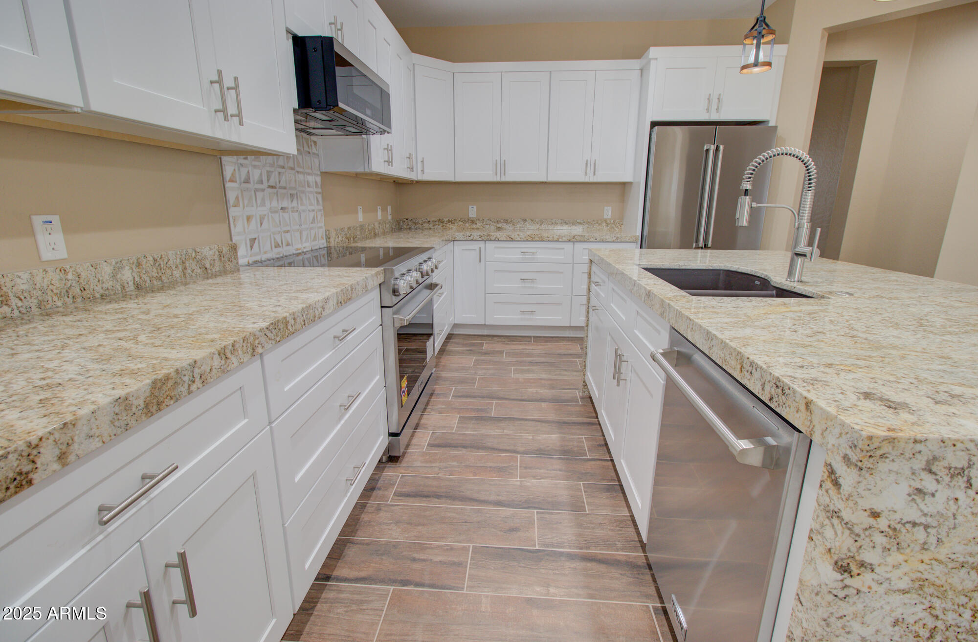 7462 West Alsdorf Road Casa Grande, AZ 85193 - Photo 10 of 34 10 (2)