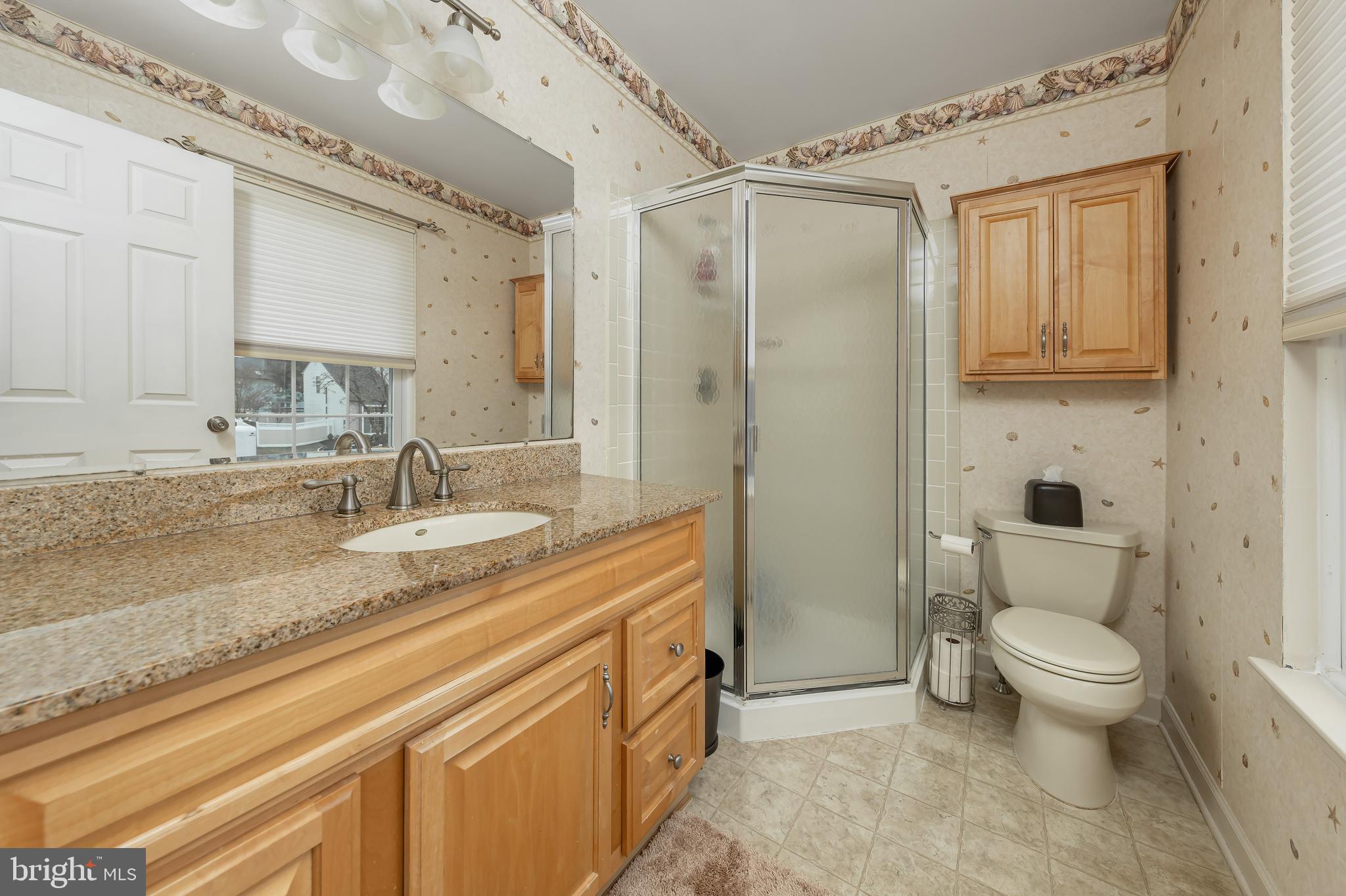 15 Stag Run Sewell, NJ 08080 - Photo 17 of 28 Primary Bath