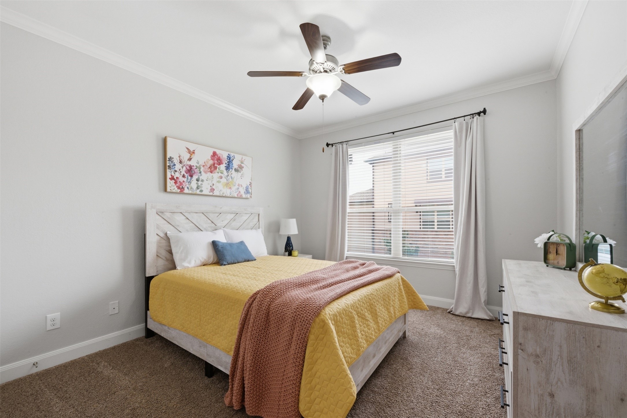 706 Water Street Webster, TX 77598 - Photo 17 of 23 Well-appointed bedrooms. Fully-furnished, can convey with seperate bill of sale.