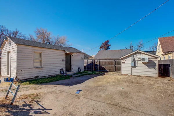 $290,000 | 1621 Ave Y, Lubbock, TX 79401