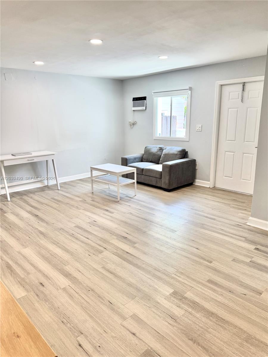 227 Southwest 26th Road Miami, FL 33129 - Photo 8 of 26