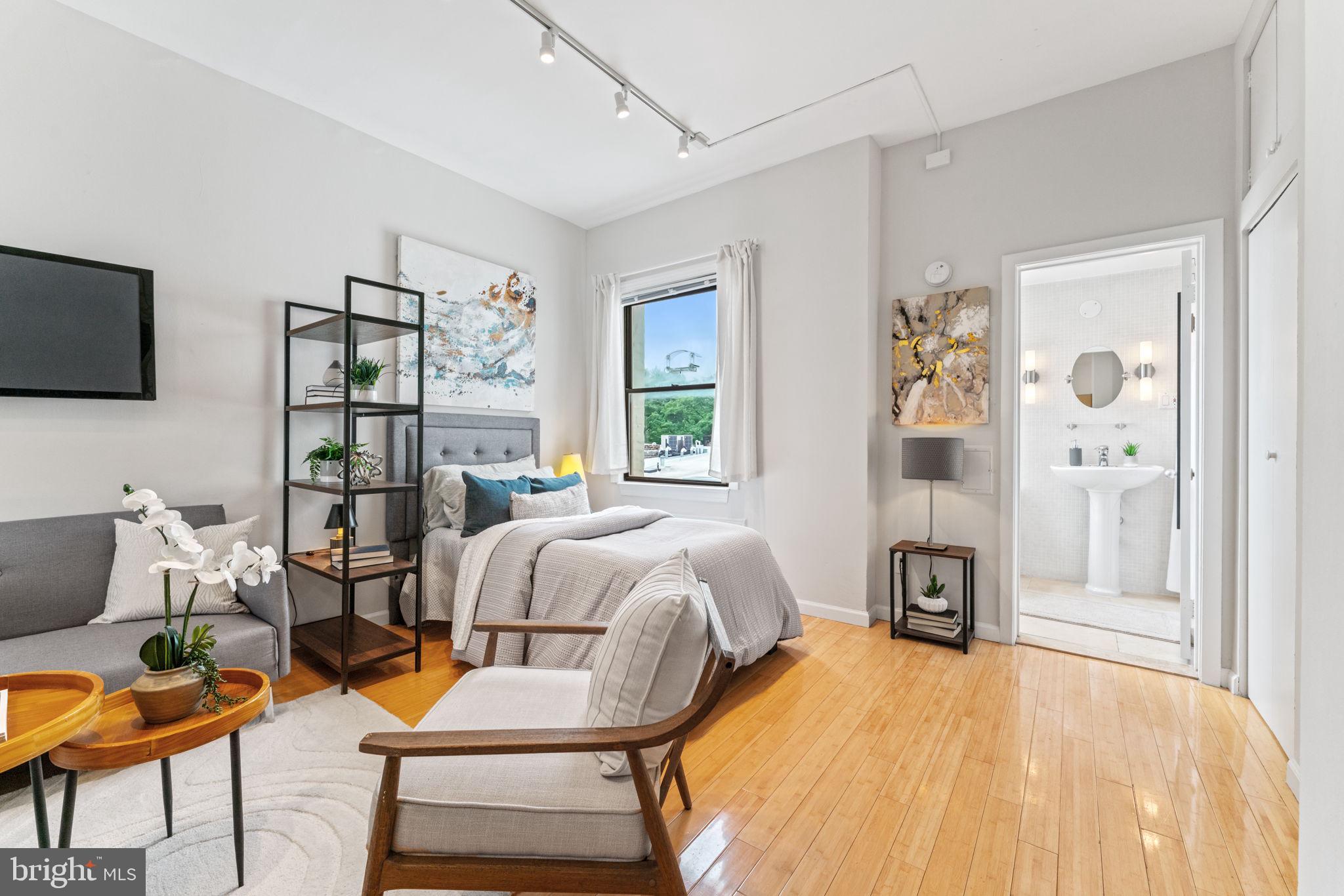 1822 15th Street Northwest, Unit 305 Washington, DC 20009 - Photo 10 of 23