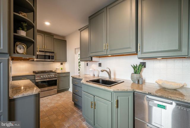 $1,426,000 | 3 East Nelson Avenue, Alexandria, VA 22301