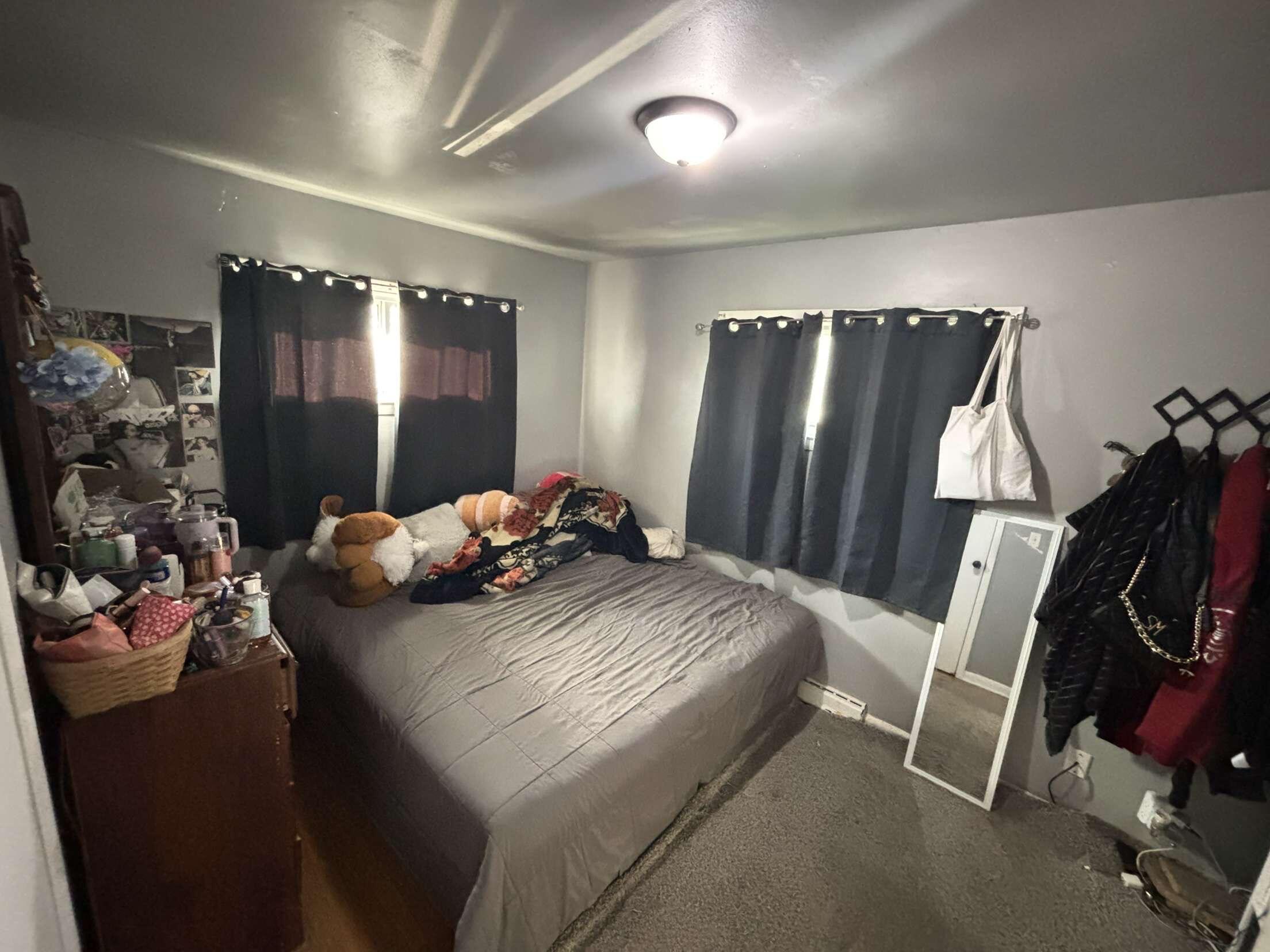 8210 West Winfield Avenue Milwaukee, WI 53218 - Photo 10 of 20 IMG_1549