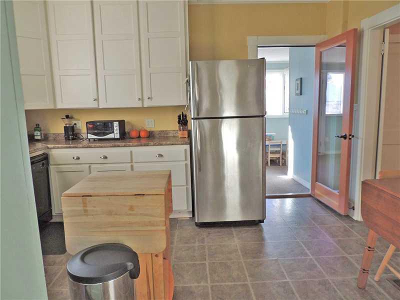 89 Royal Road Bangor, ME 04401 - Photo 4 of 35 Kitchen. Family kitchen has...