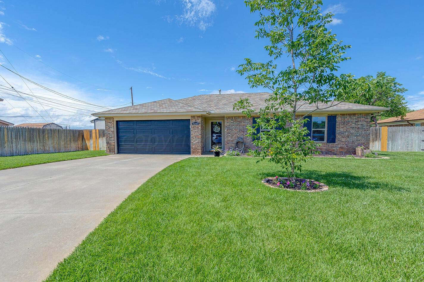 4208 Rhine Avenue Amarillo, TX 79110 - Photo 1 of 26 img (1 of 27)