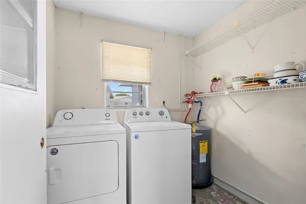 $84,900 | 401 De Grasse Place, Unit 18, Sun City Center, FL 33573