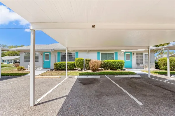 $84,900 | 401 De Grasse Place, Unit 18, Sun City Center, FL 33573