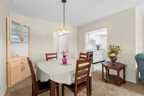 $84,900 | 401 De Grasse Place, Unit 18, Sun City Center, FL 33573