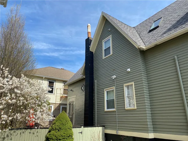 $2,625 | 481 Pine Street, Providence, RI 02907