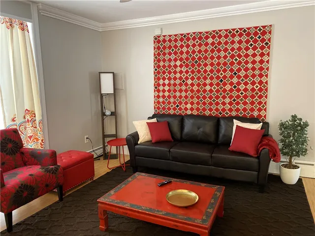 $2,625 | 481 Pine Street, Providence, RI 02907