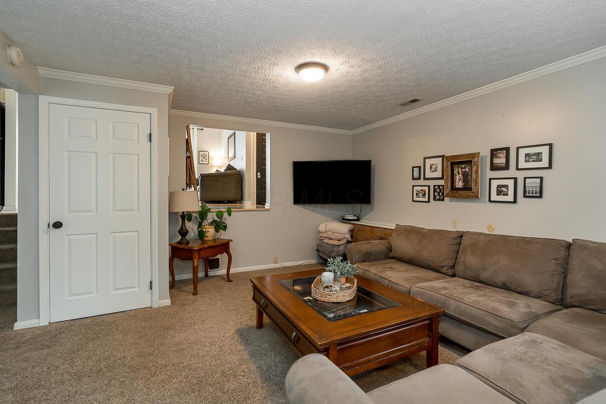 3974 Freedom Ridge Court Columbus, OH 43230 - Photo 24 of 33