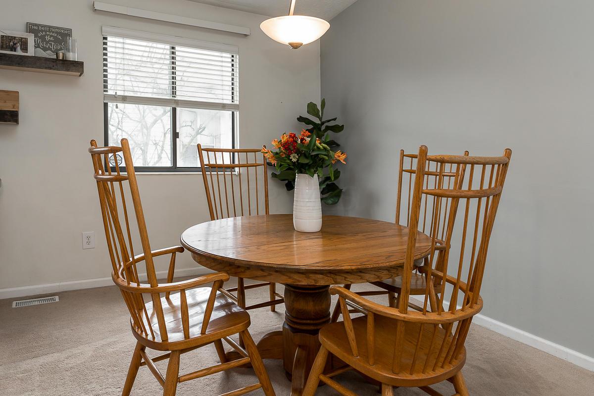 3974 Freedom Ridge Court Columbus, OH 43230 - Photo 5 of 33
