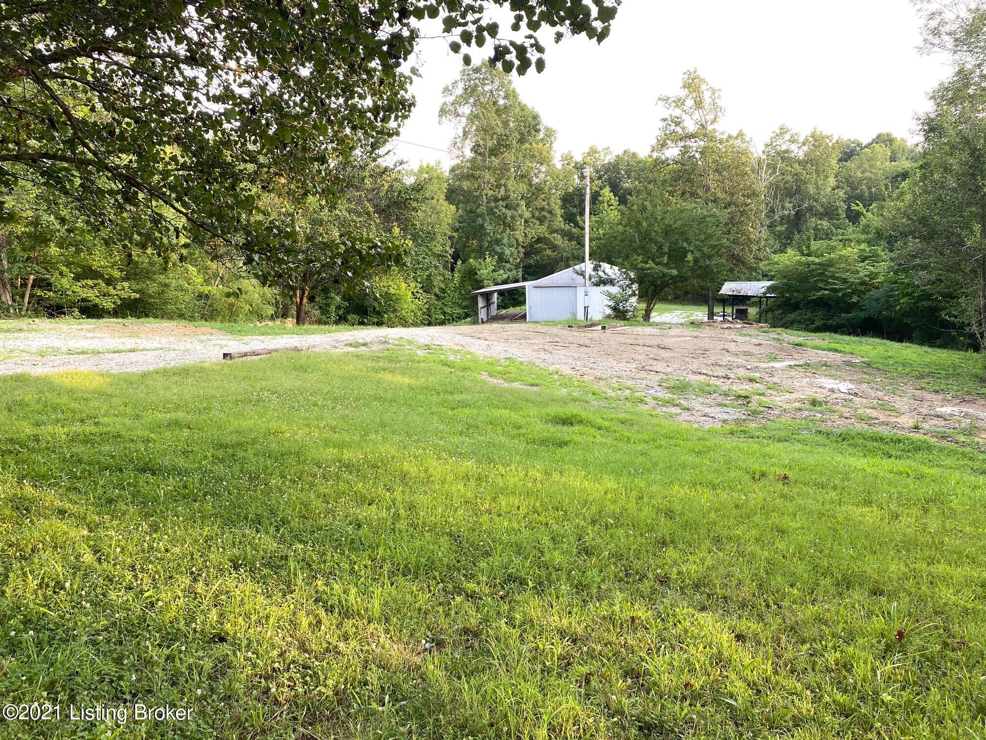 473 Washburn Road Clarkson, KY 42726 - Photo 2 of 6 IMG_3135