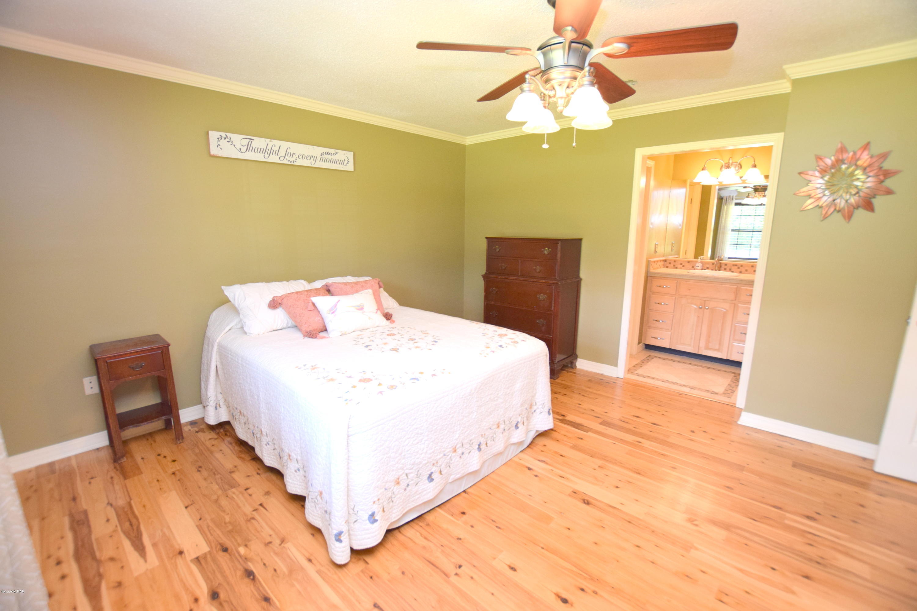 1134 Fears Road Cottondale, FL 32431 - Photo 9 of 29