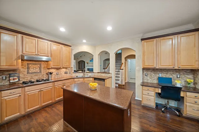 $474,900 | 25620 Peppermill Creek Drive, Porter, TX 77365