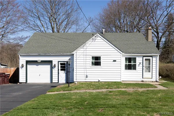 $255,000 | 2624 Sunset Drive, Eden, NY 14057