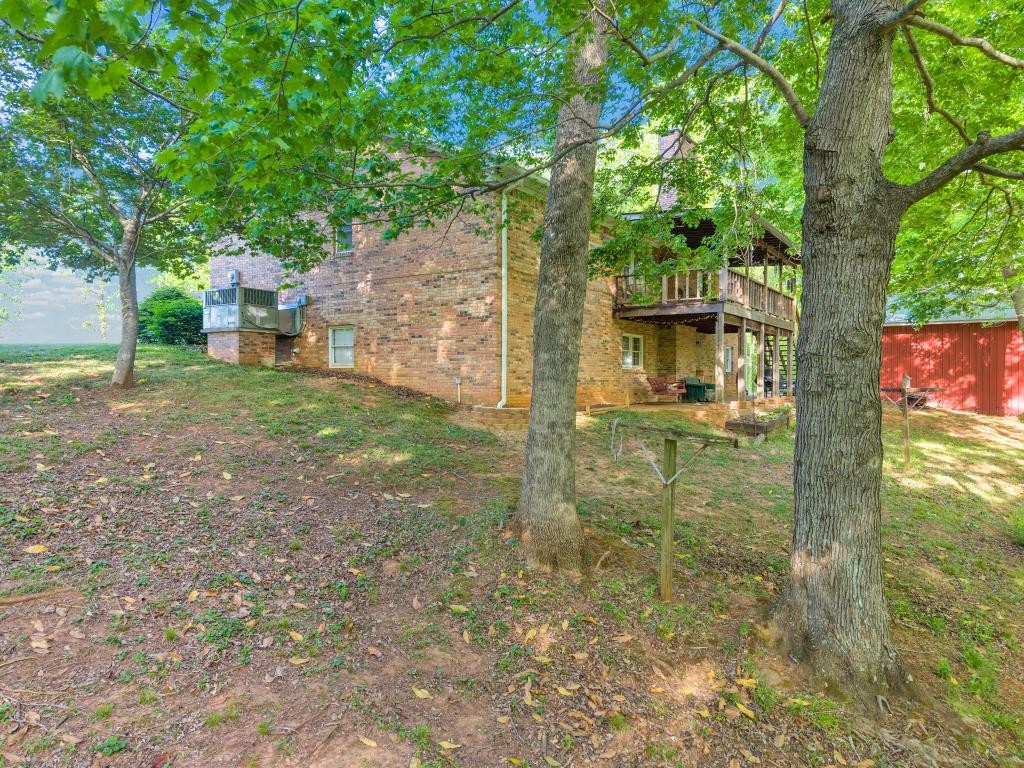 1992 Locke Bend Road McMinnville, TN 37110 - Photo 36 of 48