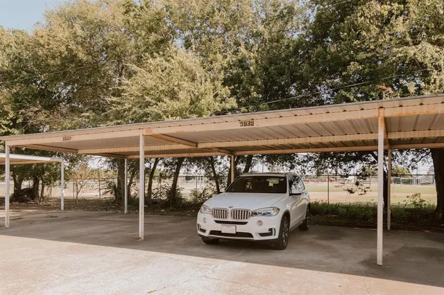 $724,900 | 5833 Shadydell Drive, Fort Worth, TX 76135