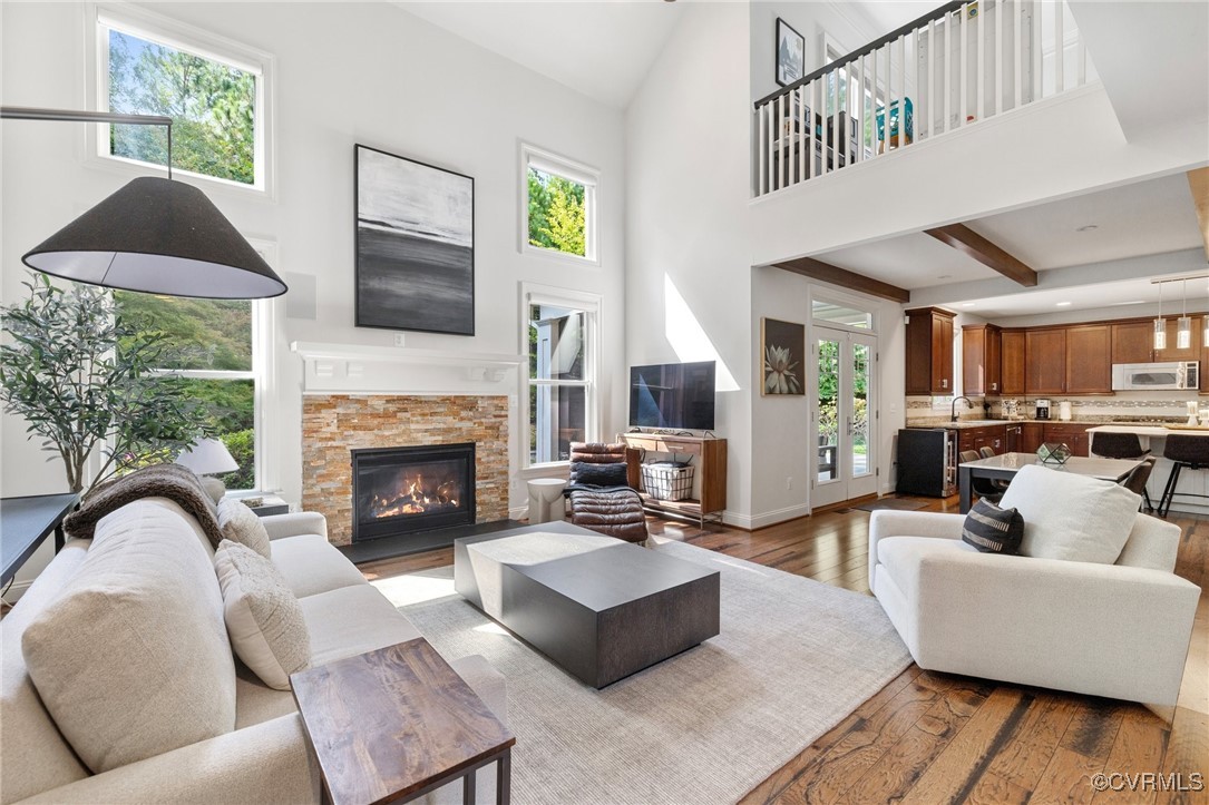 569 Raleigh Manor Road Henrico, VA 23229 - Photo 2 of 46 The 2-story Family Room is the ideal place to "get