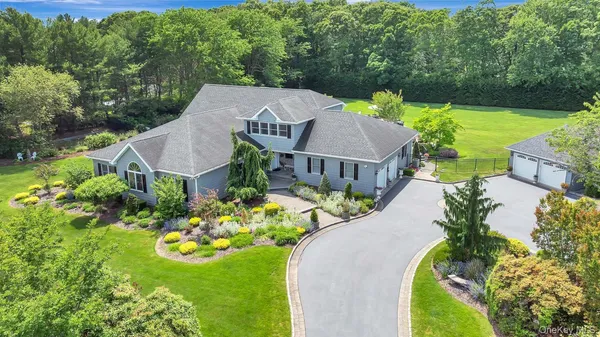 $2,399,000 | 15 The Chase, St. James, NY 11780