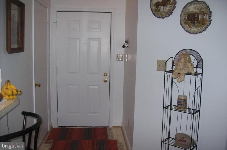 13708 Modrad Way, Unit 7 Silver Spring, MD 20904 - Photo 4 of 9 Hallway