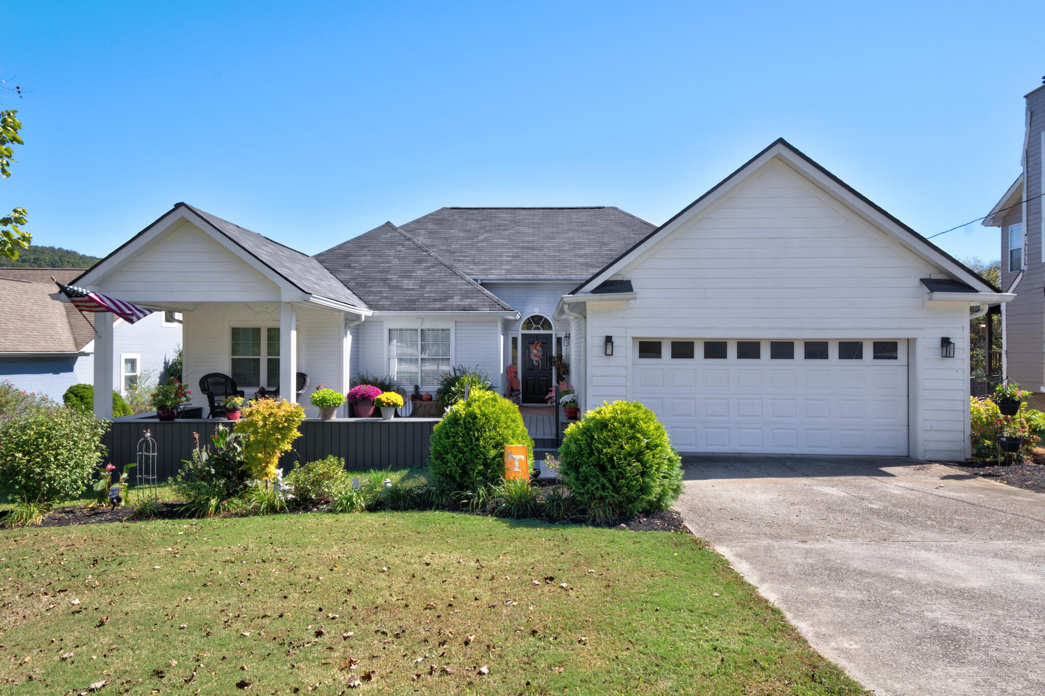 5710 Edgmon Road Ooltewah, TN 37363 - Photo 1 of 38 5710 Edgmon Rd 4