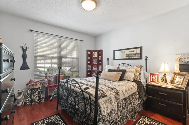 $419,900 | 5710 Edgmon Road, Ooltewah, TN 37363