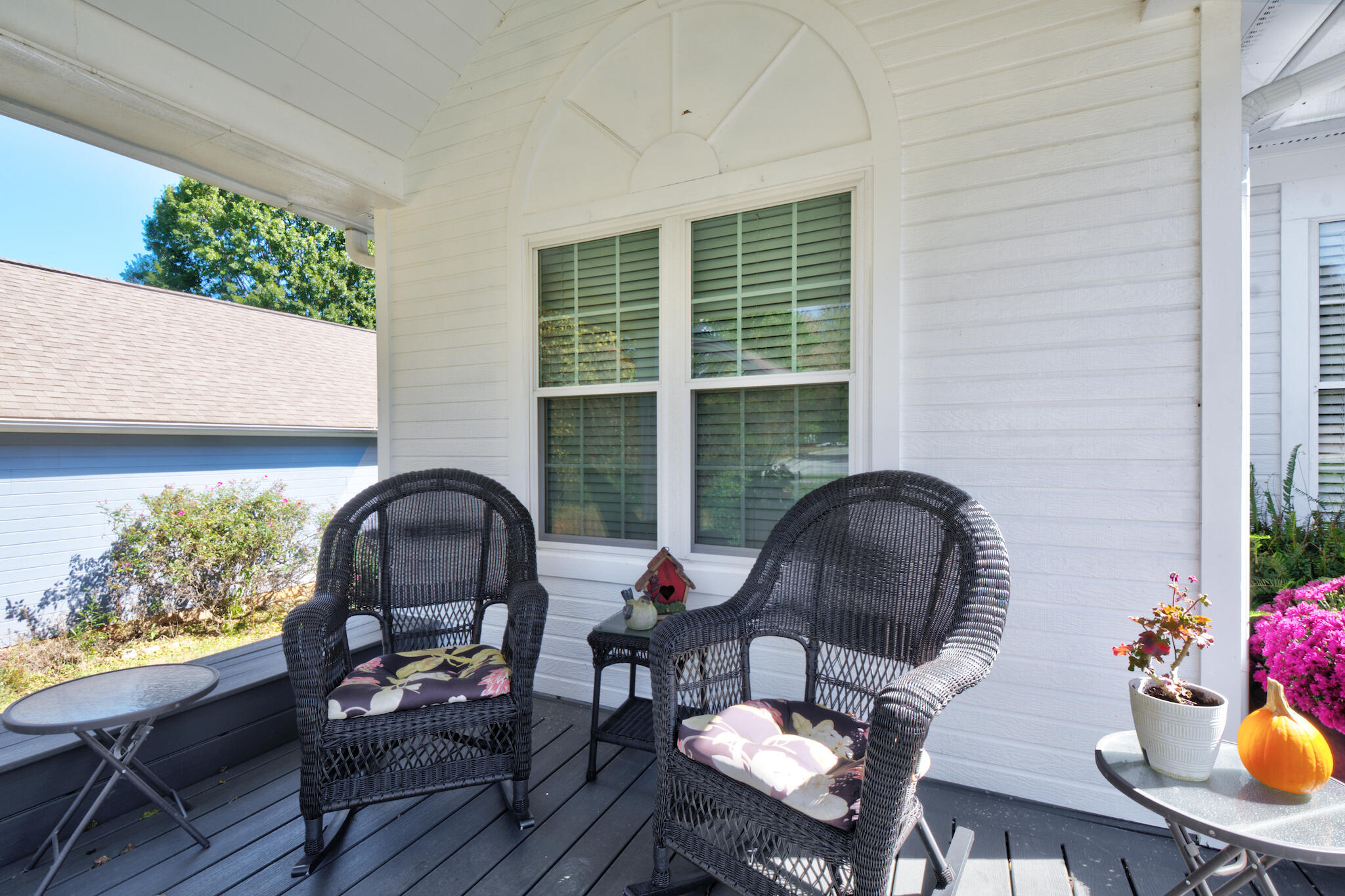 5710 Edgmon Road Ooltewah, TN 37363 - Photo 4 of 38 5710 Edgmon Rd 9