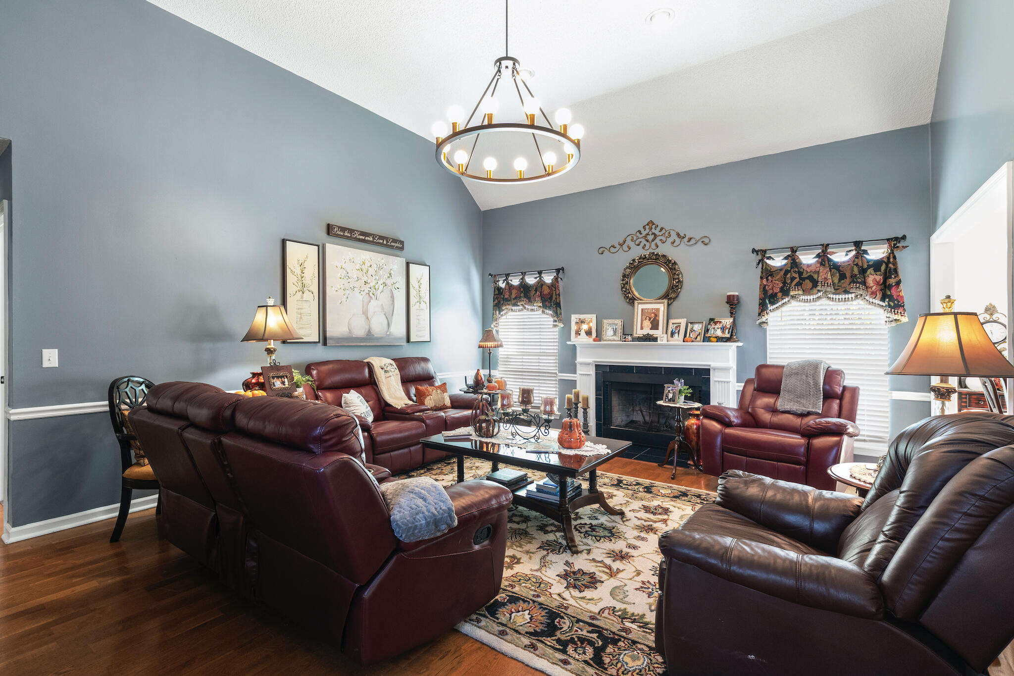 5710 Edgmon Road Ooltewah, TN 37363 - Photo 8 of 38 5710 Edgmon Rd 24