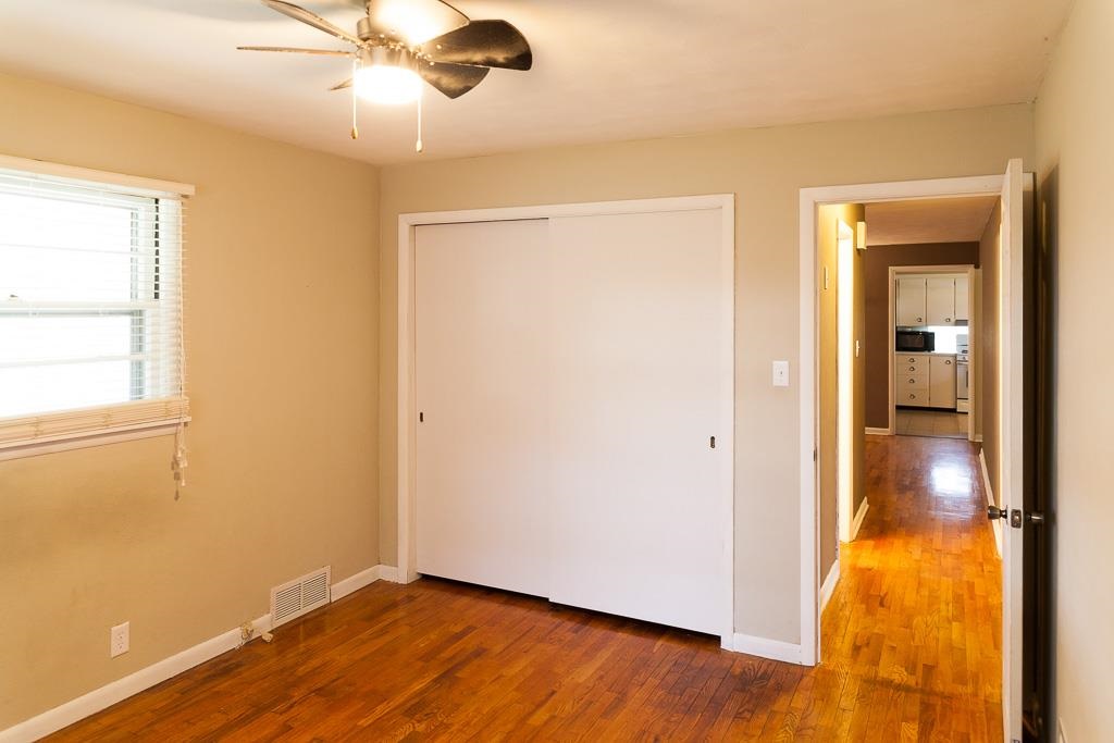 54715 Homeland Road Elkhart, IN 46514 - Photo 14 of 23 Gallery Image 14