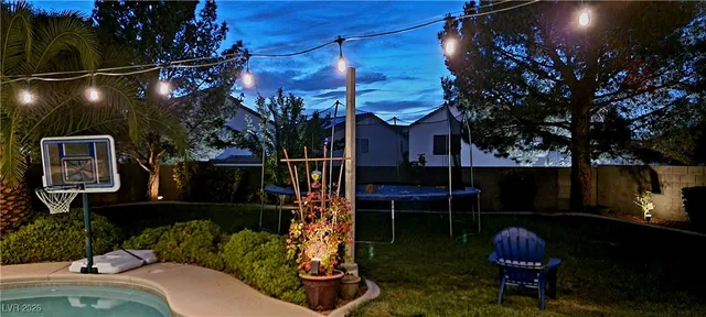 $869,000 | 990 Crescent Meadows Court, Henderson, NV 89052