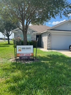 18303 Ranch View Trail Houston, TX 77073 - Photo 1 of 19 Gallery Image 1