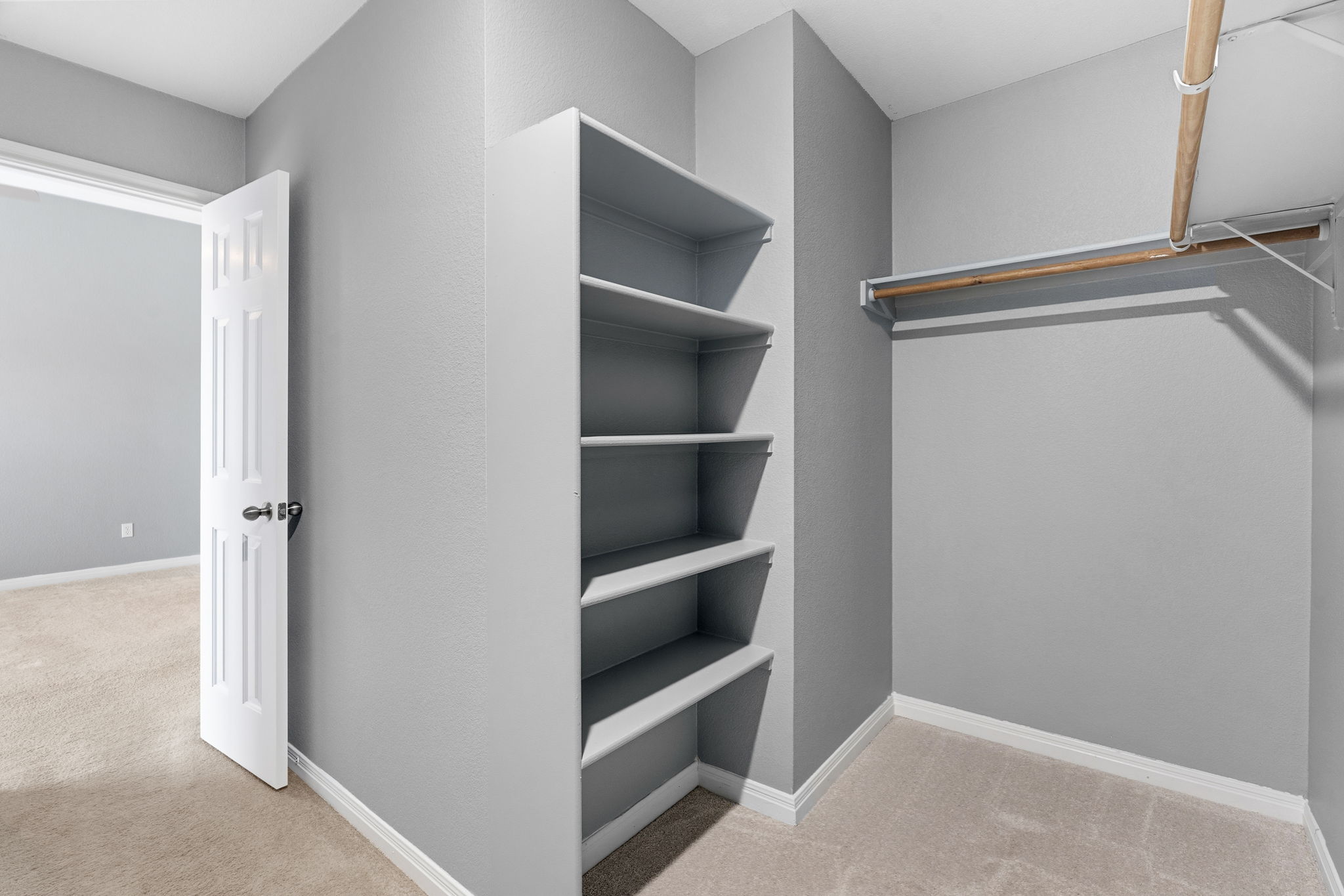 11241 Lost Maples Trail Austin, TX 78748 - Photo 20 of 28 Primary walk-in closet