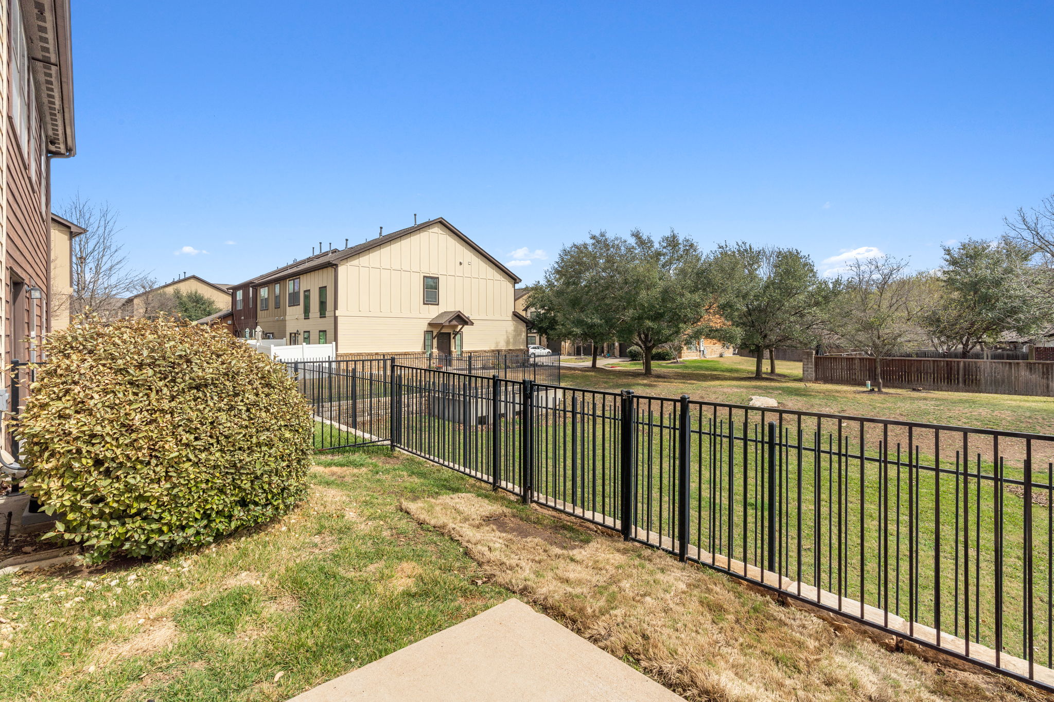 11241 Lost Maples Trail Austin, TX 78748 - Photo 6 of 28 Fenced Yard