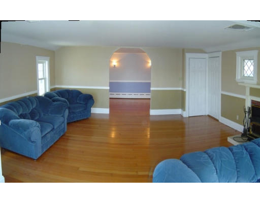 33 R Bates Street Danvers, MA 01923 - Photo 6 of 18 Gallery Image 6