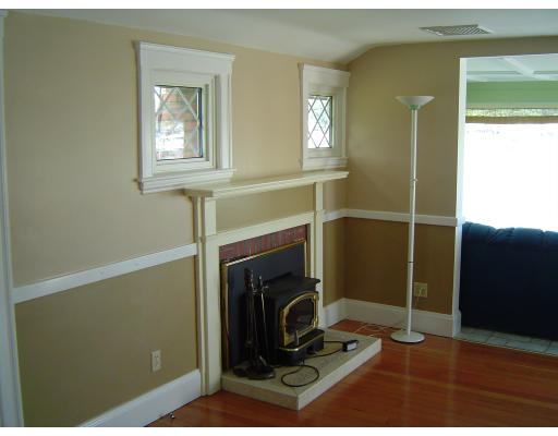 33 R Bates Street Danvers, MA 01923 - Photo 8 of 18 Gallery Image 8