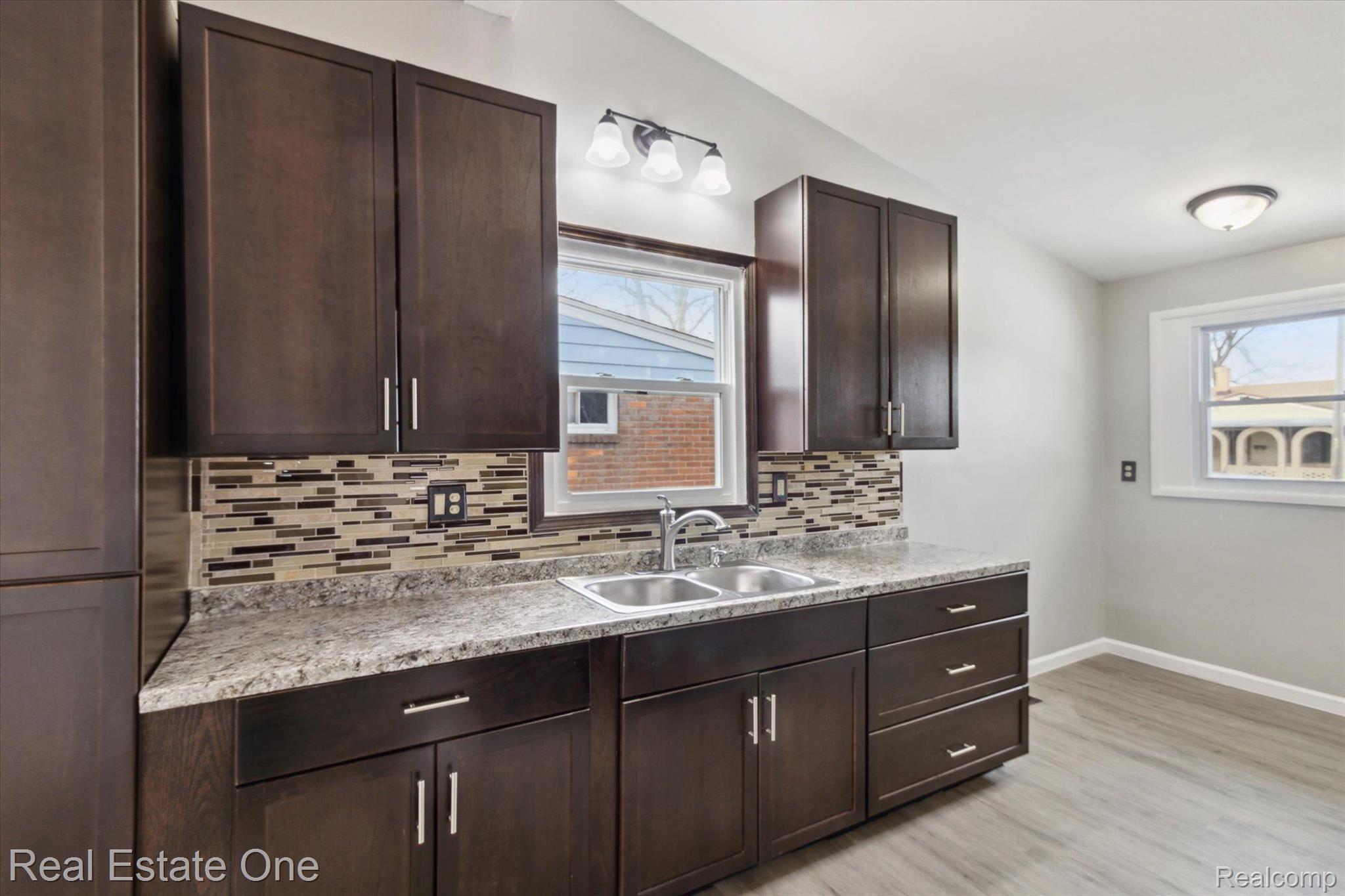 29207 York Street Inkster, MI 48141 - Photo 48 of 57 Gallery Image 48