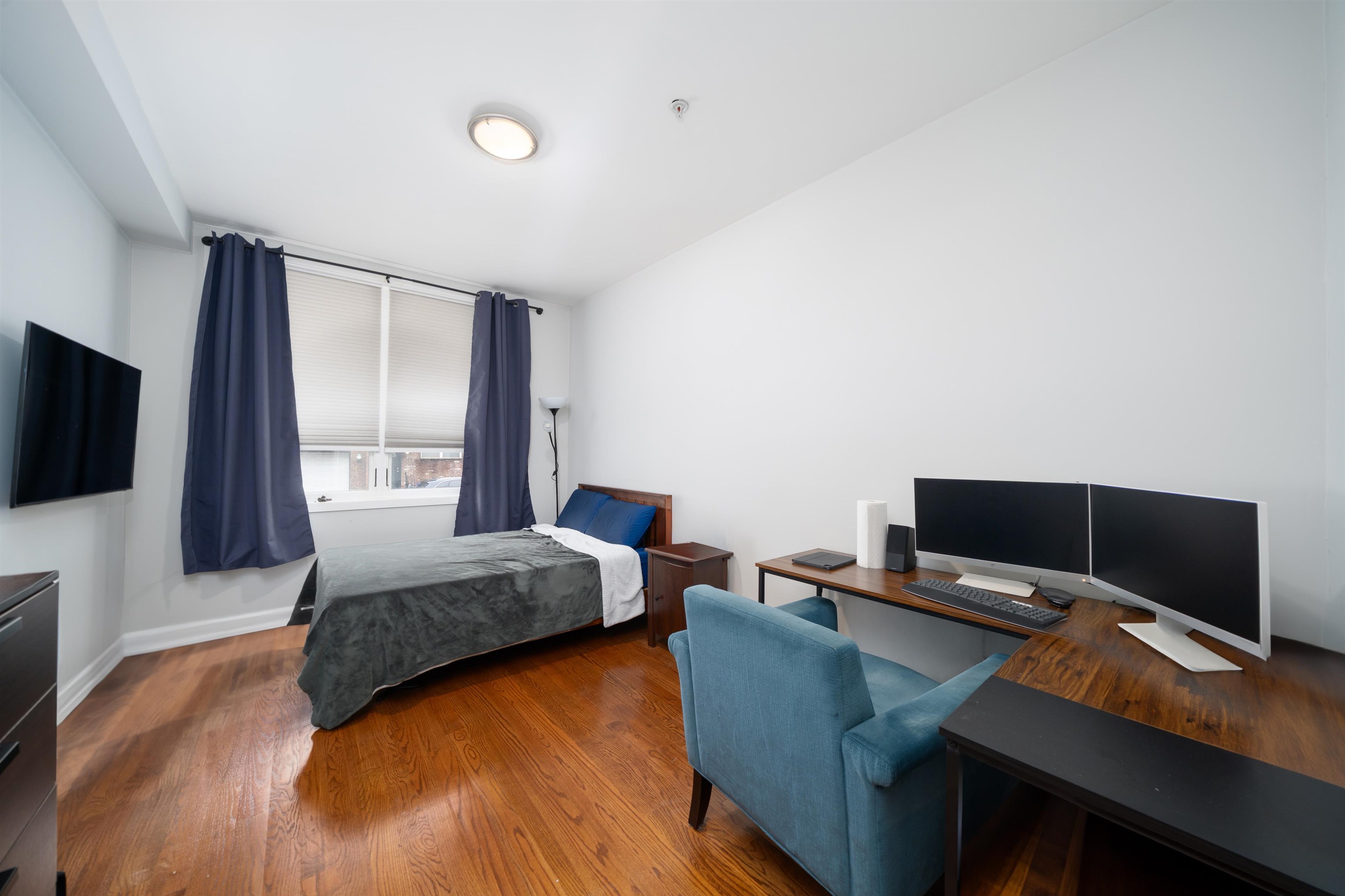 207 Adams Street, Unit 4 Hoboken, NJ 07030 - Photo 4 of 9